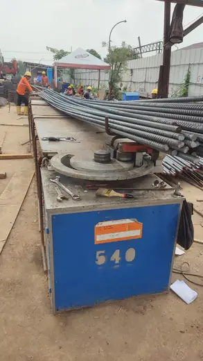 Unit Bar Bender kapasitas besar siap dioperasikan